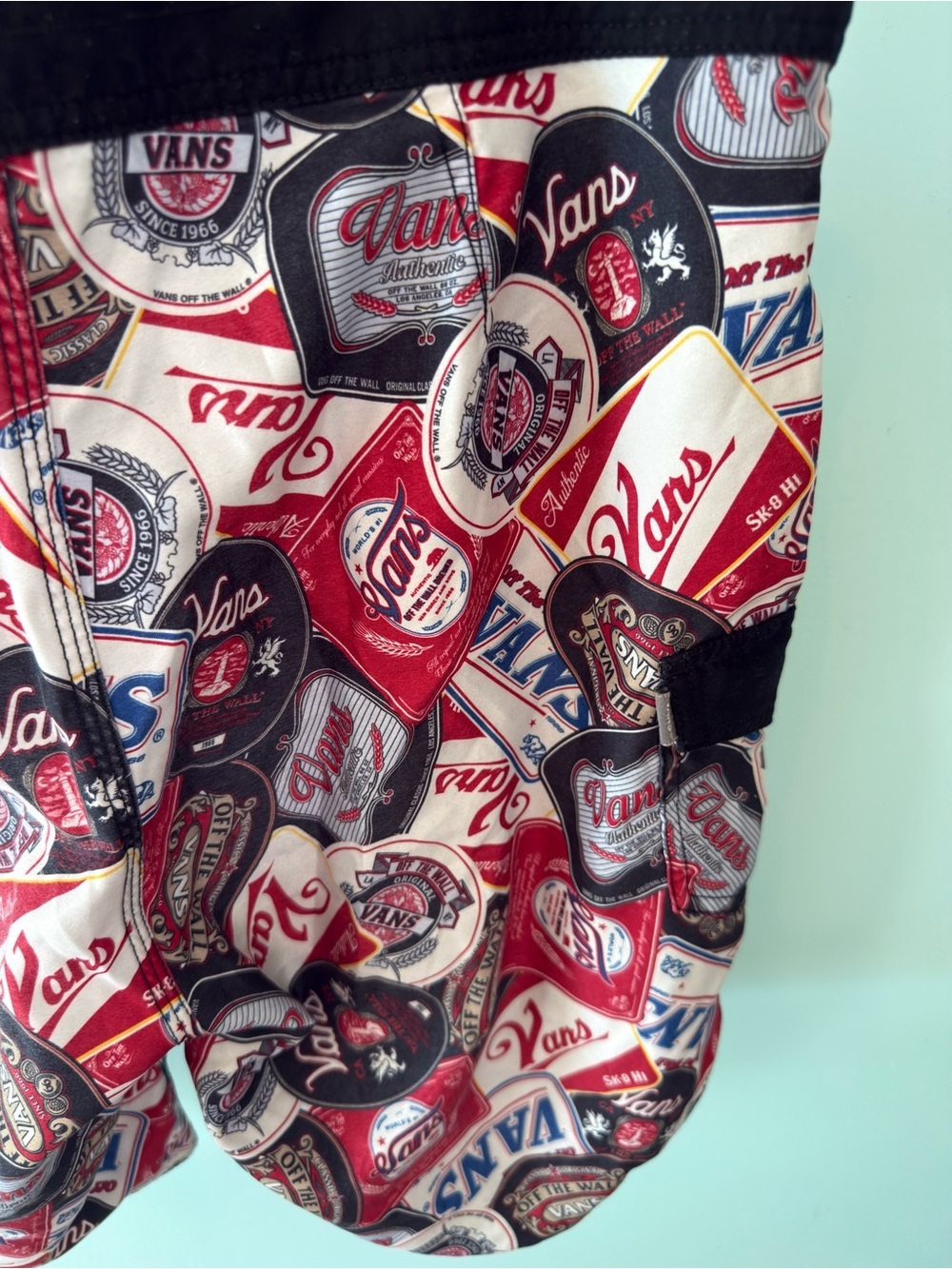 Vans Red, Black & White Logo Patch Swim Trunks Board Shorts Sise 33 - Picture 10 of 12